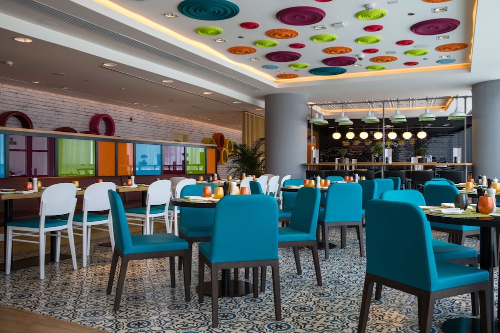 Park Inn By Radisson Dubai Motor City 55/76
