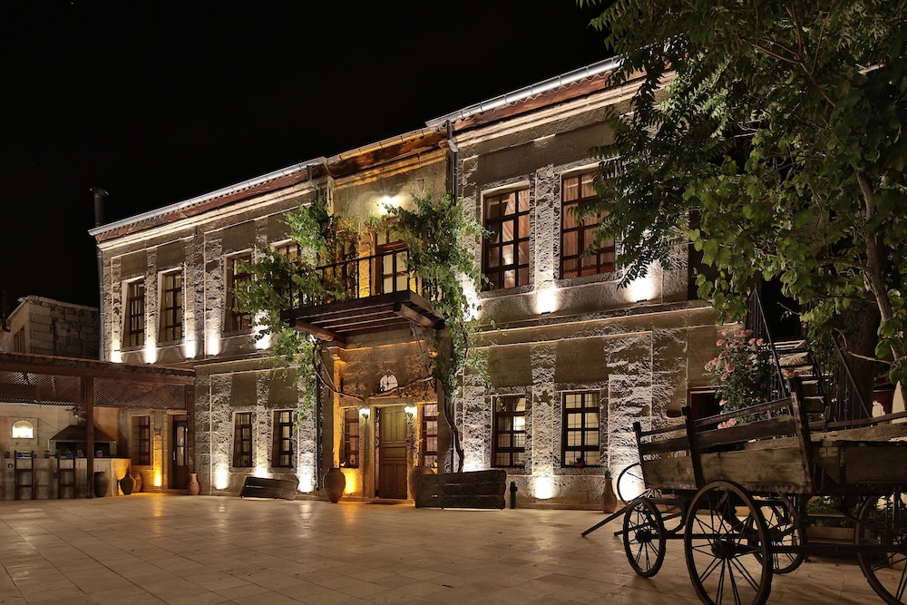 Elif Stone House 4/63