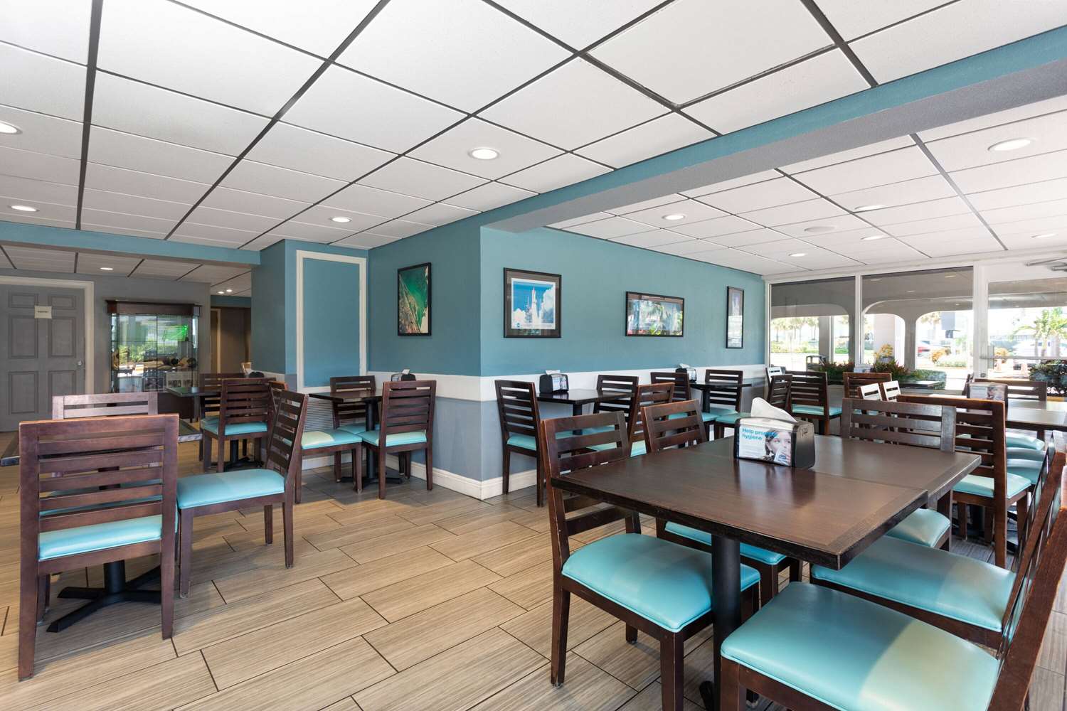 La Quinta Inn By Wyndham Cocoa Beach Port Canaveral 29/57