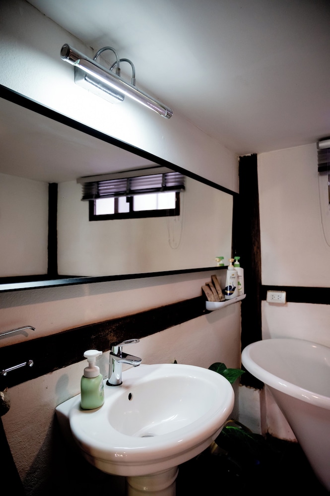 Tolani Northgate Villa Chiang Mai 50/52
