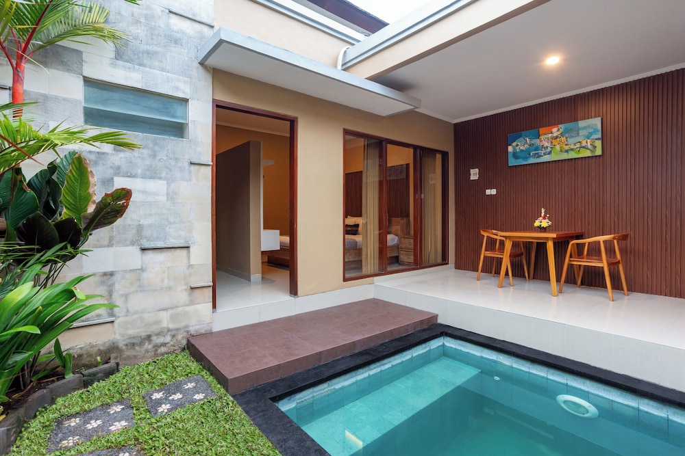 Karana Villa Bali 41/64