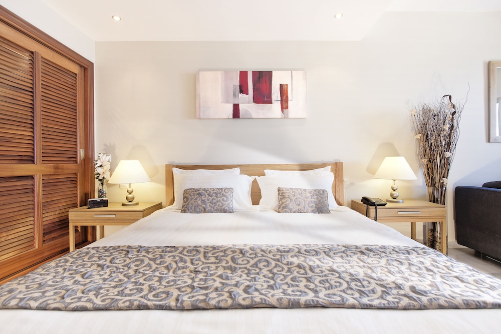 Sunset Beach Club Aparthotel 20/50