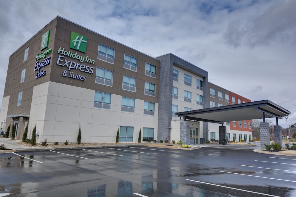 Holiday Inn Express And Suites Greenville Taylors 1/50