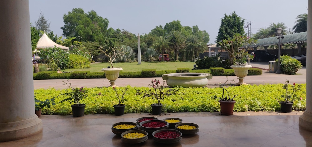 Meridian Bay Resort and Spa Kundapur 36/53