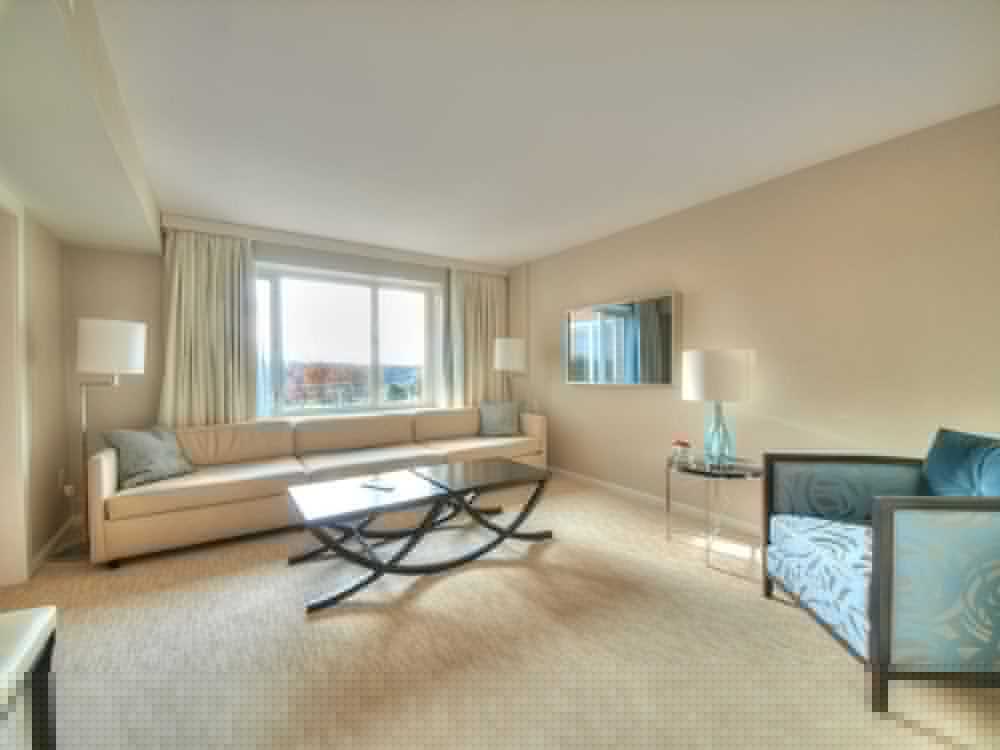The H Hotel 32/42