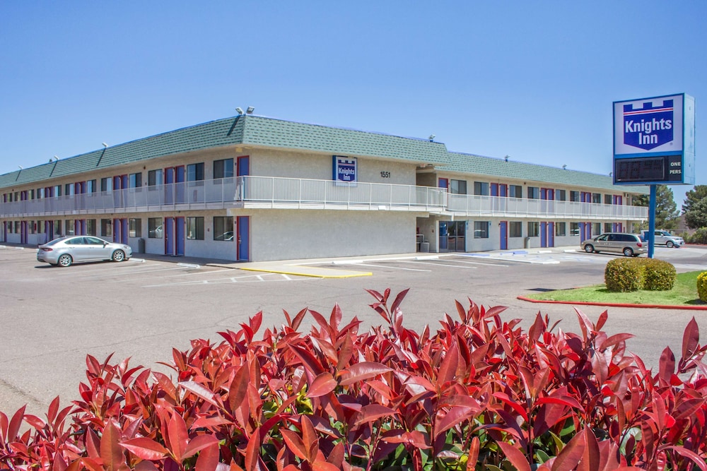 Knights Inn Sierra Vista East Fry 5/40