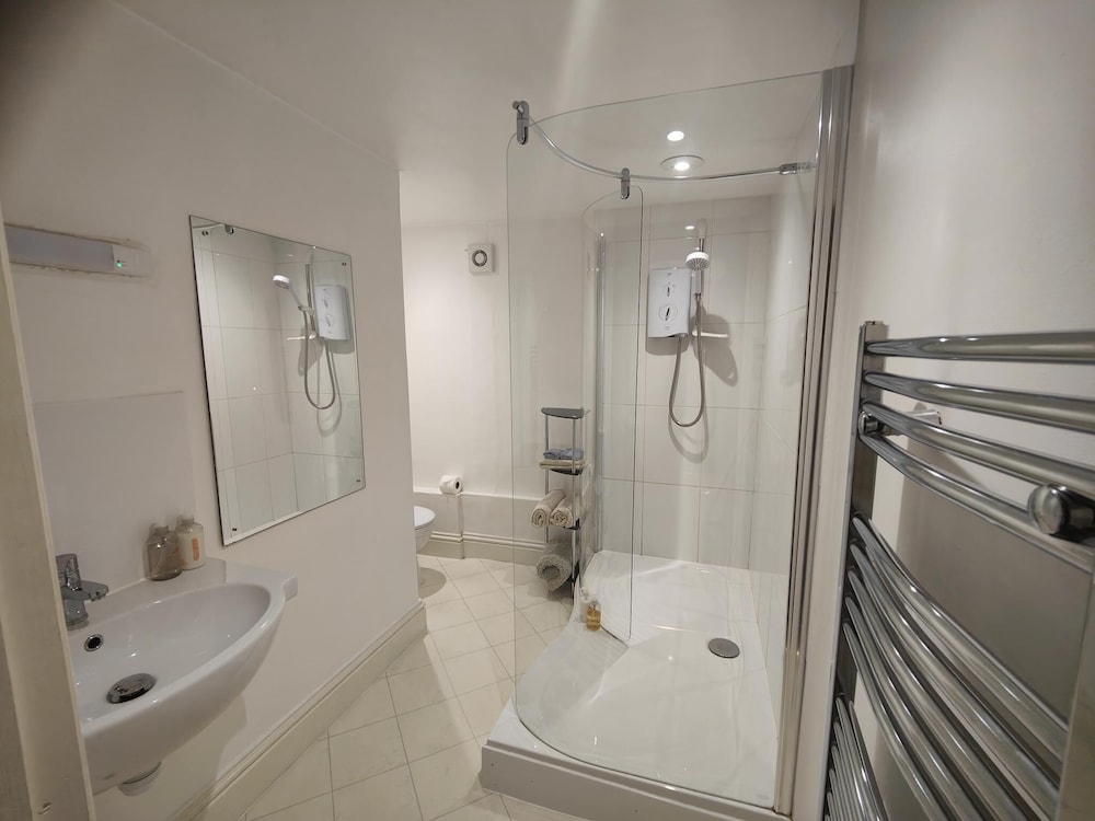 Manor Farm Bed & Breakfast 41/45