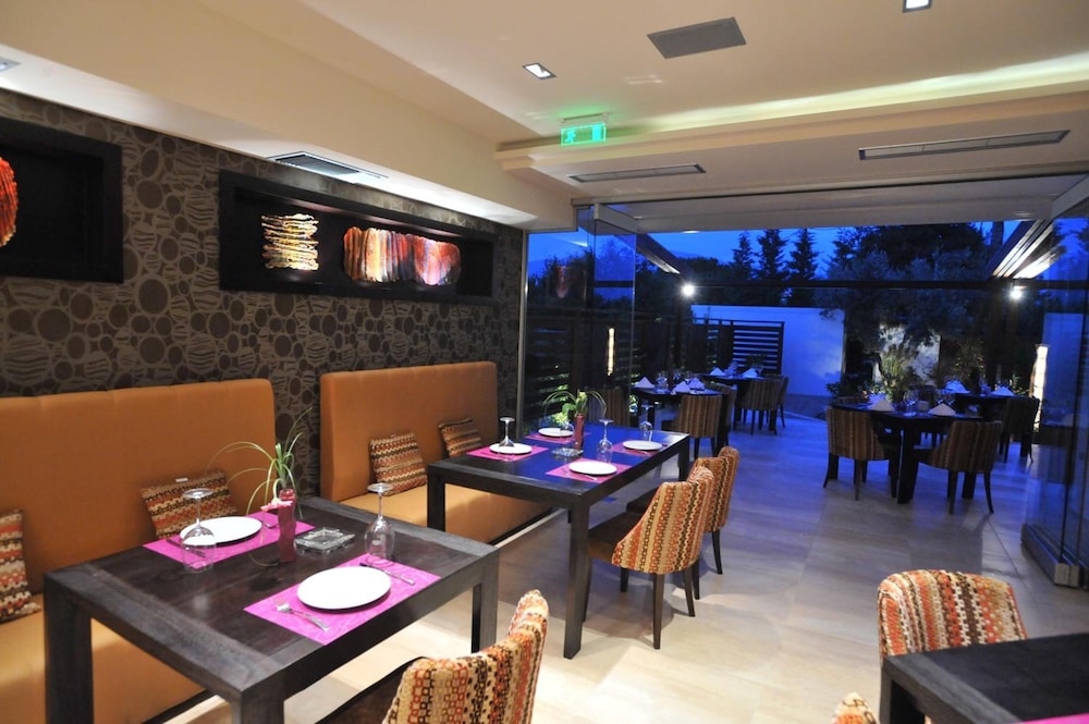 Hotel Kalloni 49/62