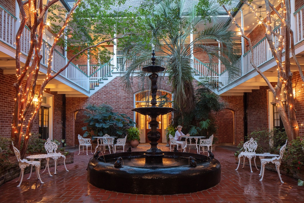 Hotel Provincial 6/42