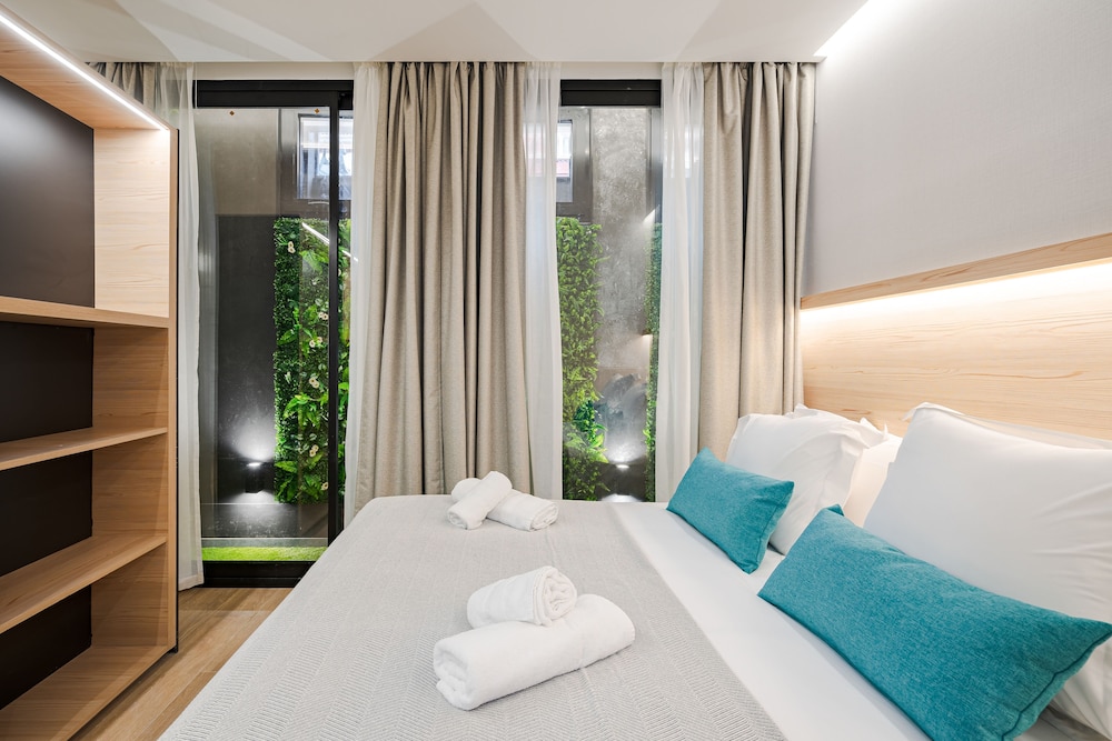 Feelathome Ventas Suites 21/50