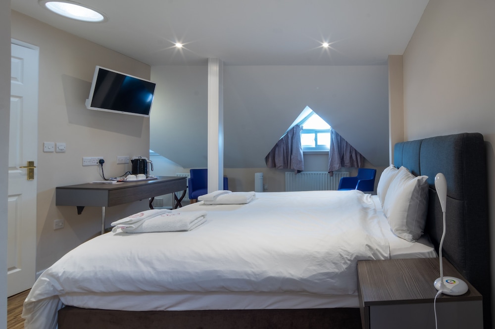 The Gissons Hotel 22/50