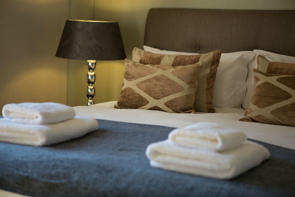 Westpoint Executive Suites - Apartments 29/70
