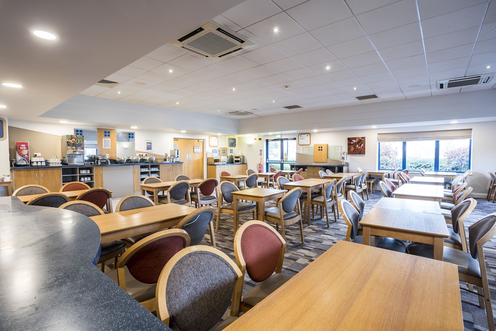 Holiday Inn Express Stafford, an IHG Hotel 29/61