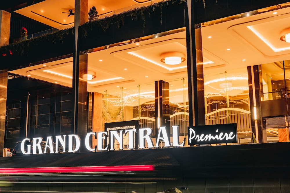 Grand Central Premier 4/33