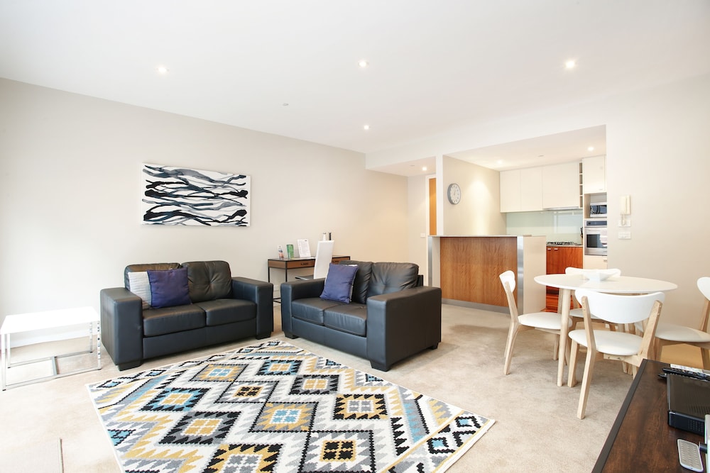 BRIGHTON BAY APARTMENTS 25/42