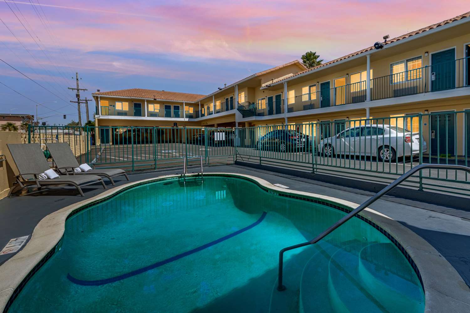 Comfort Inn Beach/Boardwalk Area 13/14