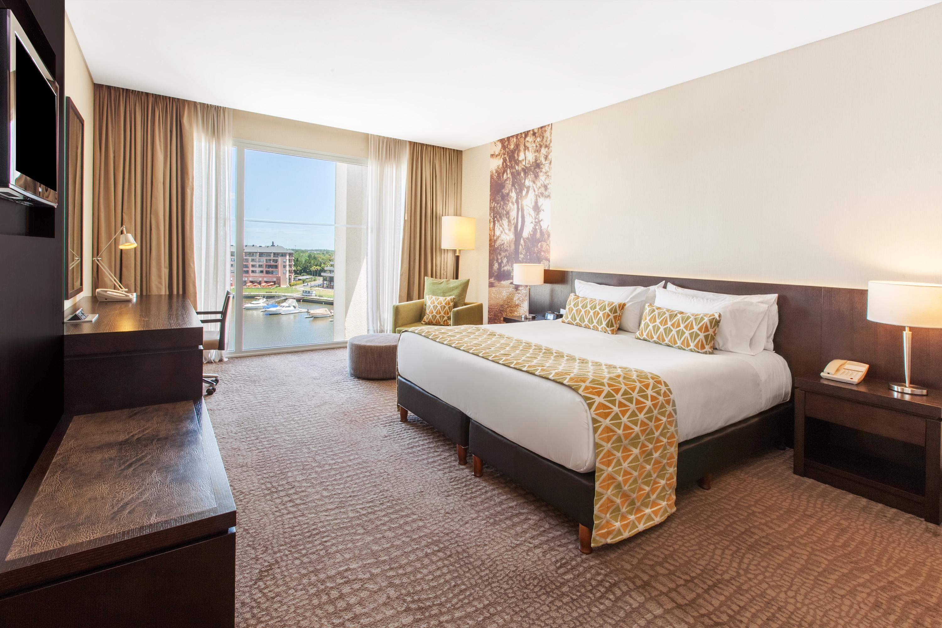 Deluxe, Double Bed, Bay View