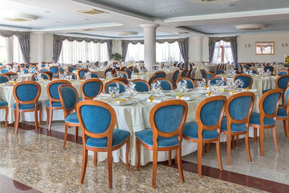Club Residence la Castellana 40/50