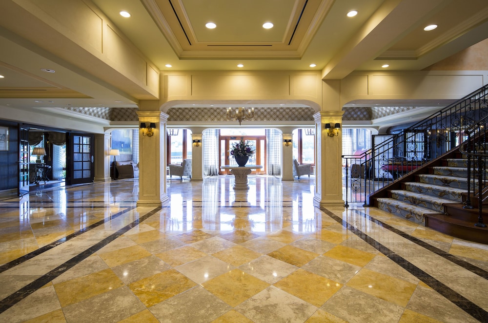 Delamar Greenwich Harbor 4/58
