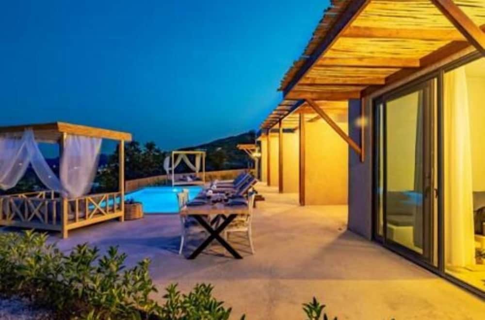 SouthSide Bodrum 27/50