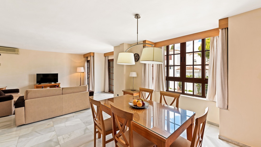 Macdonald Villacana Club Resort 48/77