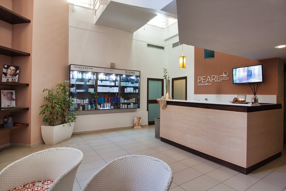 Lobby at db Seabank Resort and Spa, MELLIEHA