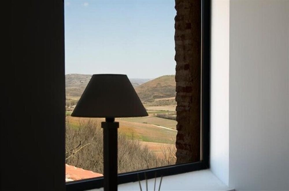 Hotel Convento Santa Ana 24/27
