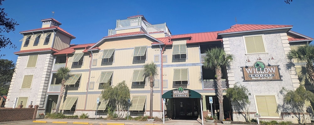 Inlet Sports Lodge 7/50