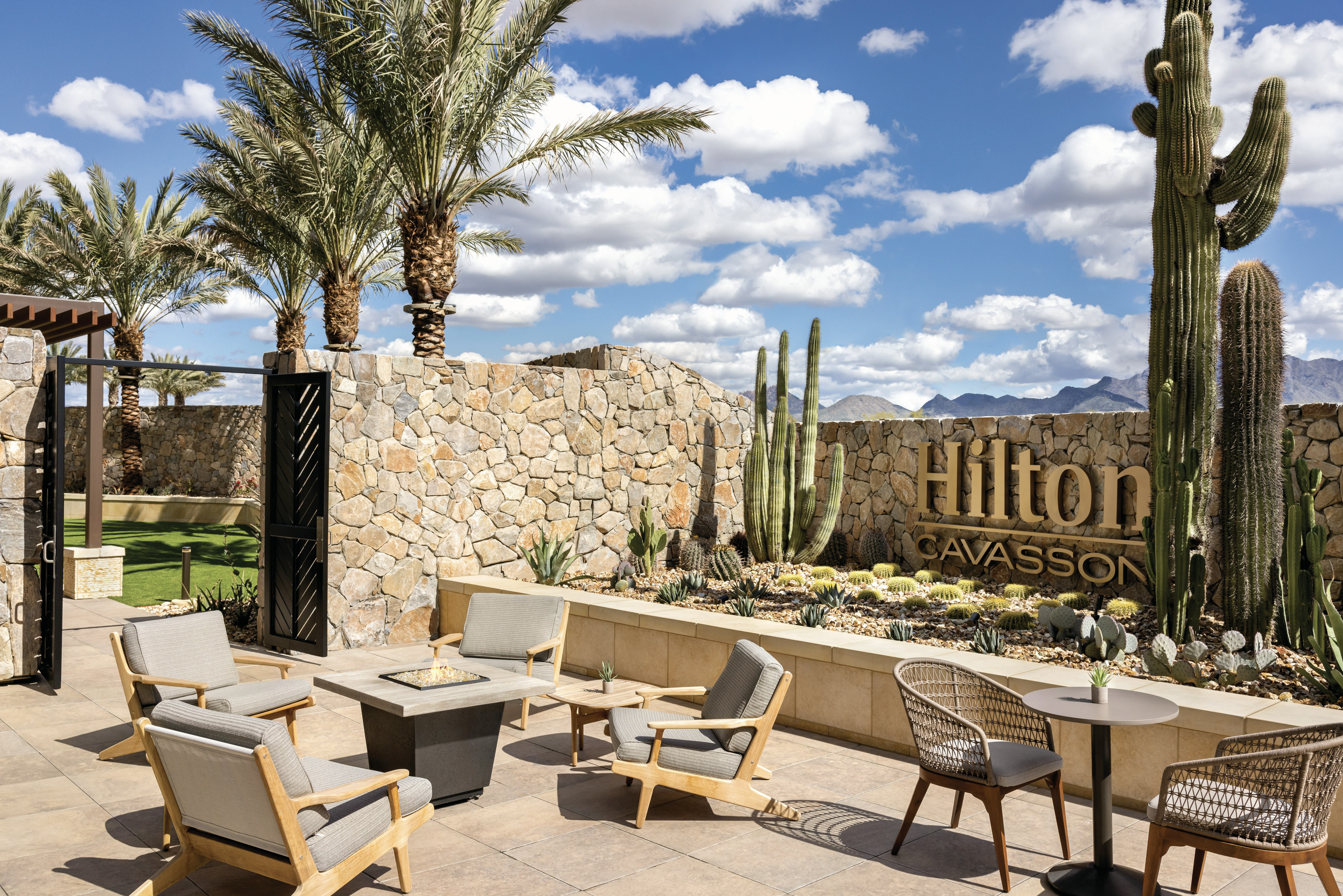Hilton North Scottsdale at Cavasson 30/50