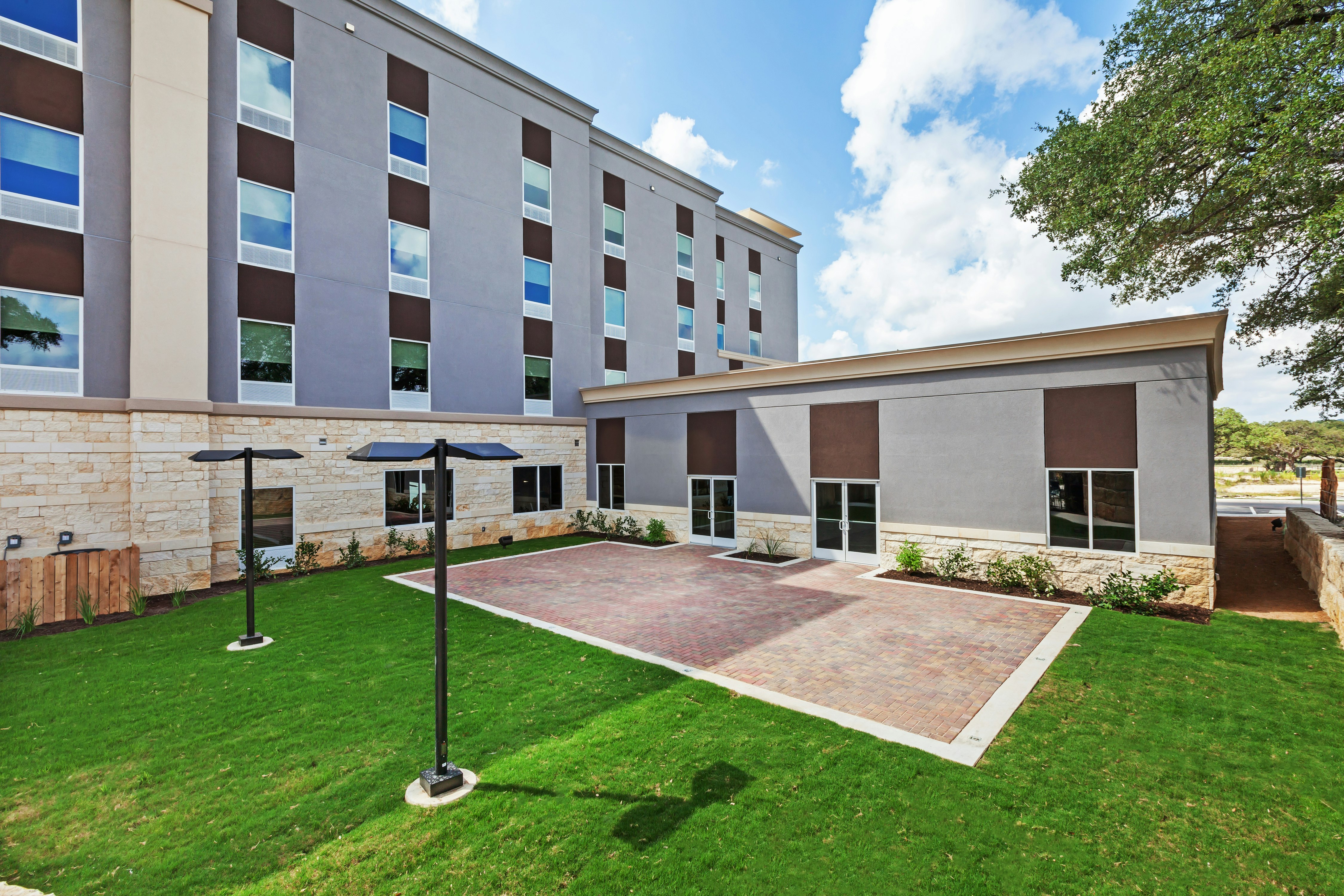 Hampton Inn by Hilton Bulverde Texas Hill Country 43/45