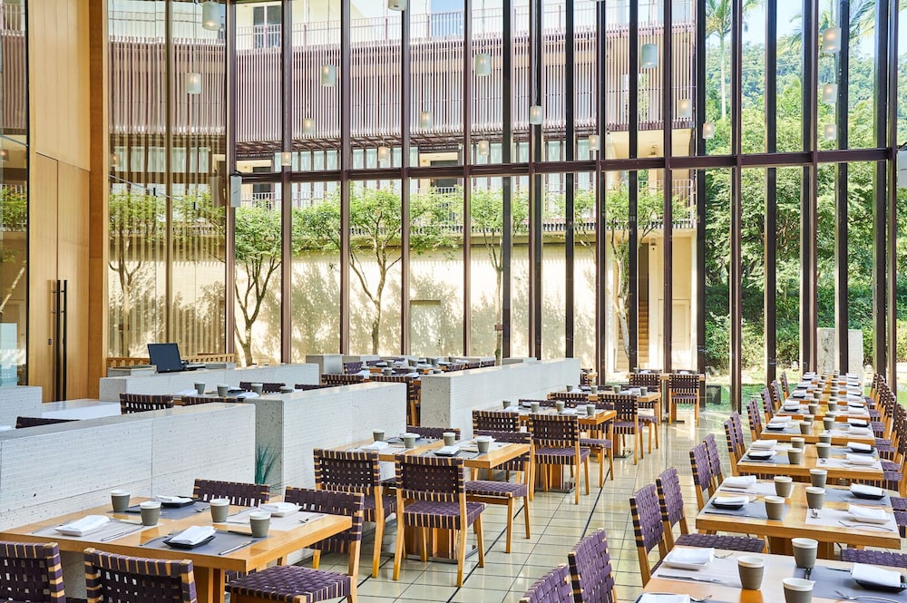Royal Chiaohsi Hotel 56/73
