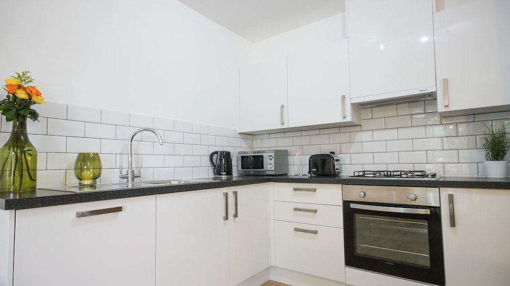 ANDORA APARTMENTS 1/21