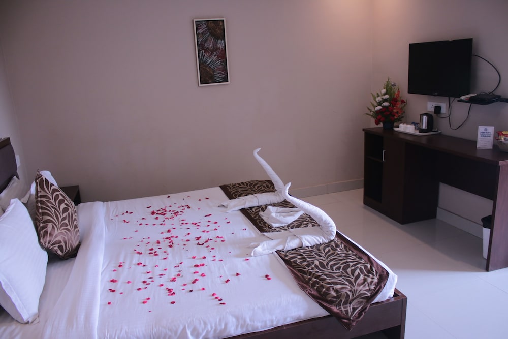 Hotel Shree Hari Grand 11/54