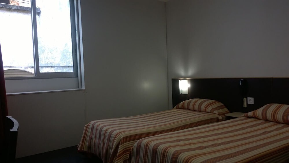 ECONOMY, DOUBLE BED