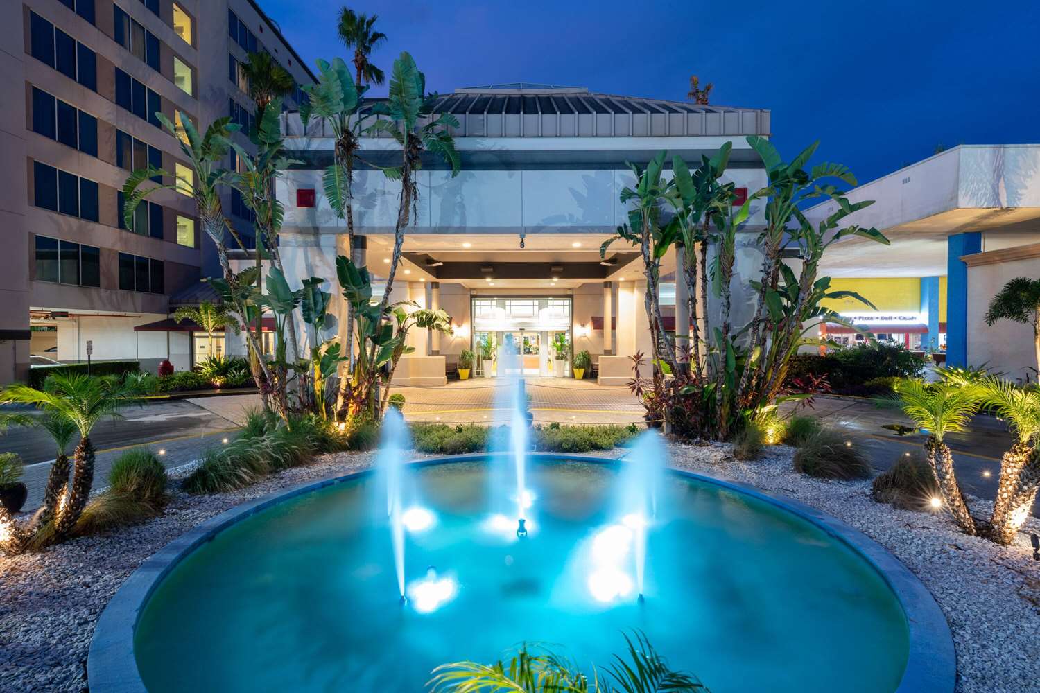 Ramada by Wyndham Kissimmee Gateway 31/34