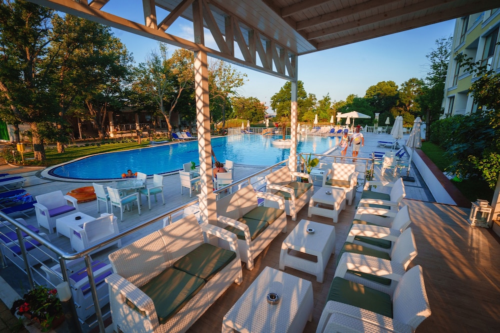 Perla Royal Hotel 19/27
