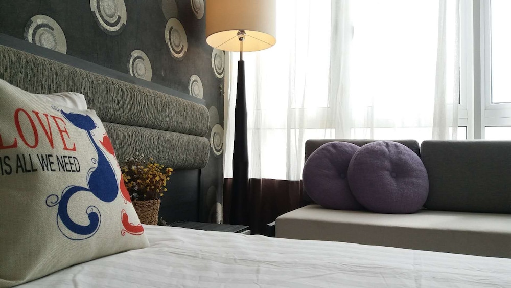 Twin Galaxy Residences 17/36