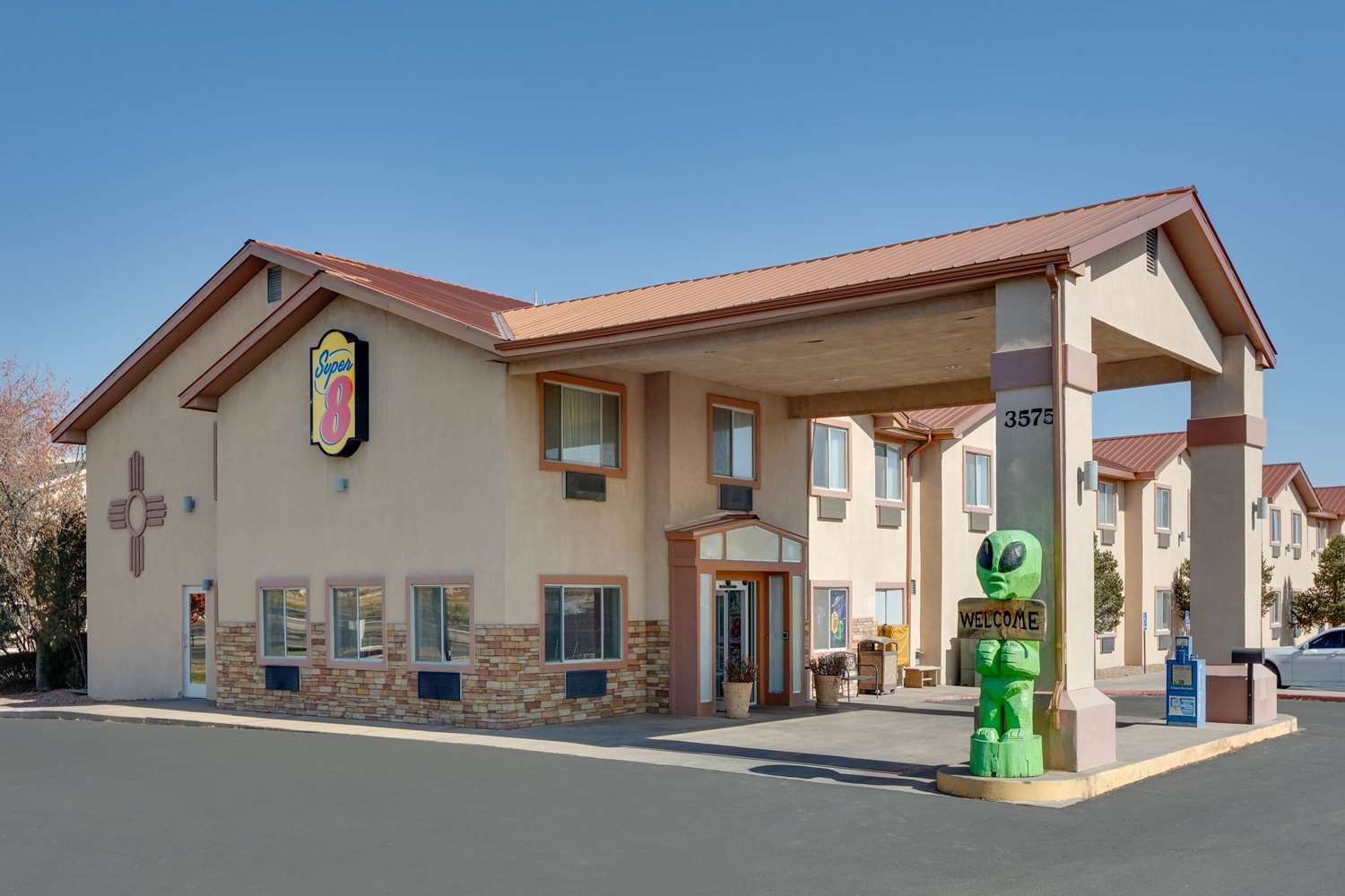 Super 8 By Wyndham Roswell 2/34