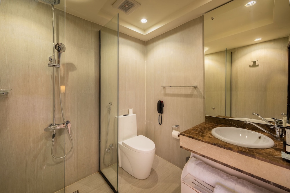 بلو إن(Blue Inn Hotel) 34/39