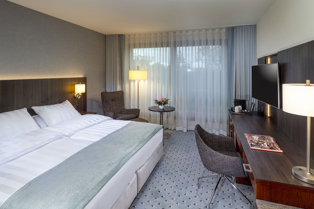 SUPERIOR, DOUBLE BED