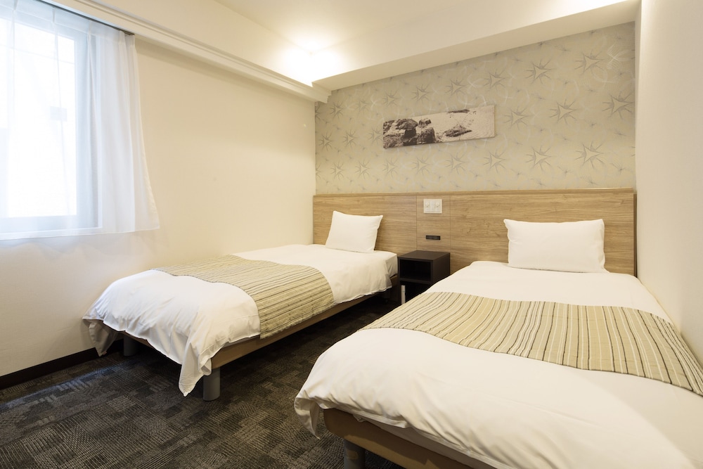 Travelodge Osaka Shinsaibashi 11/21