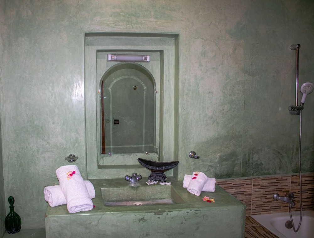 Riad Las Palmeras 50/50