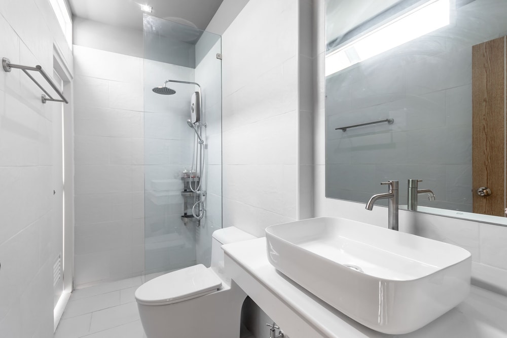 Nidhra Residence 46/50