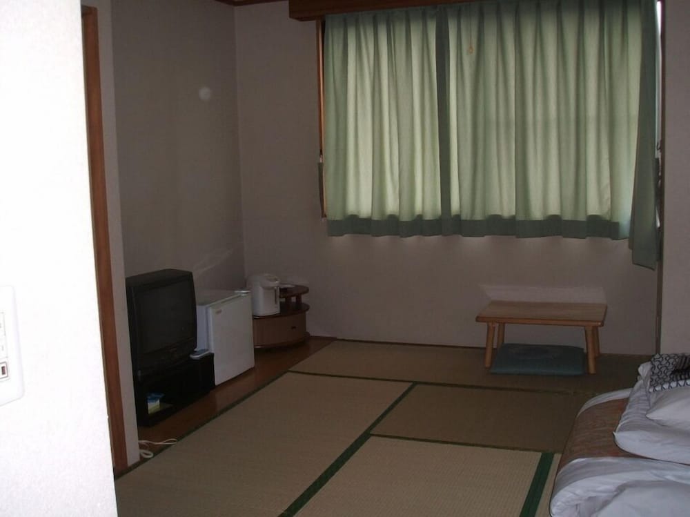 Business Hotel Koraku 7/14
