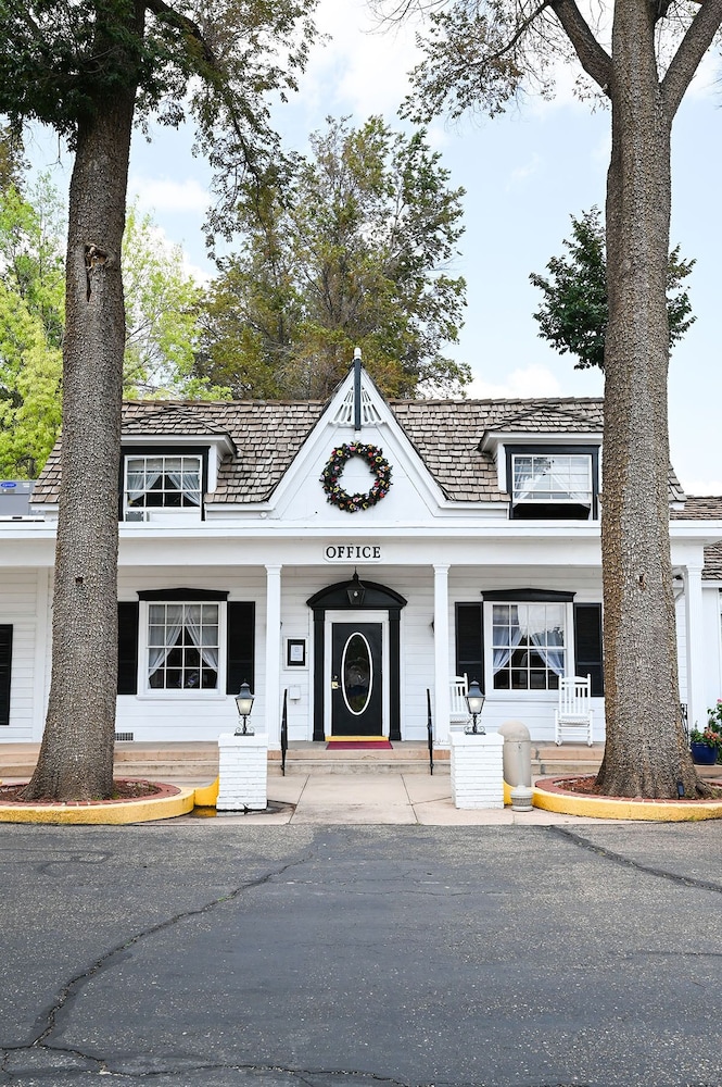 Parry Lodge 11/68