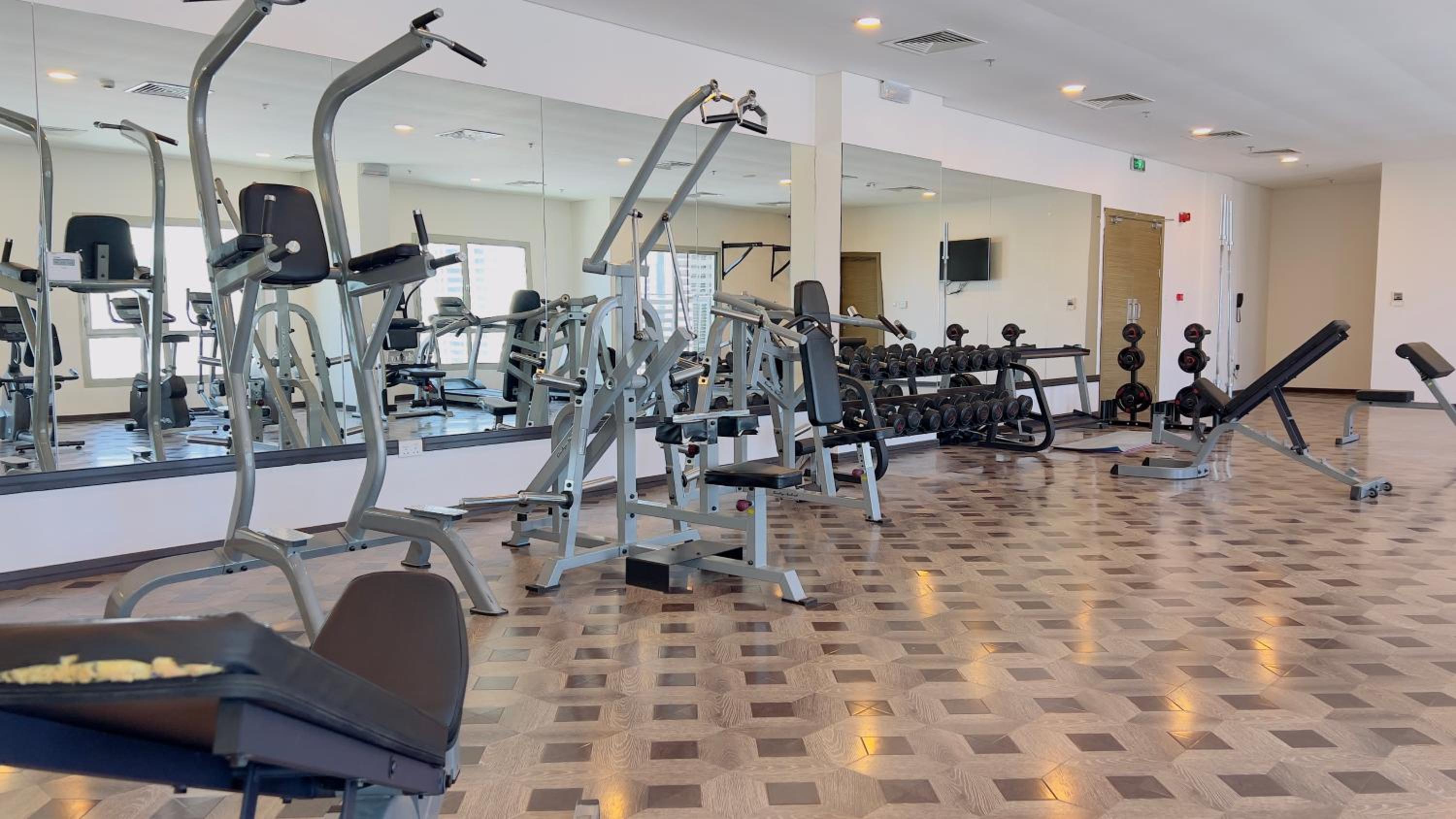 BW Suites & Spa 33/60
