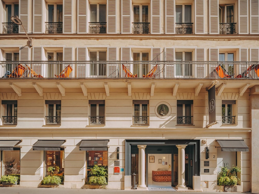 Belloy Saint Germain in PARIS