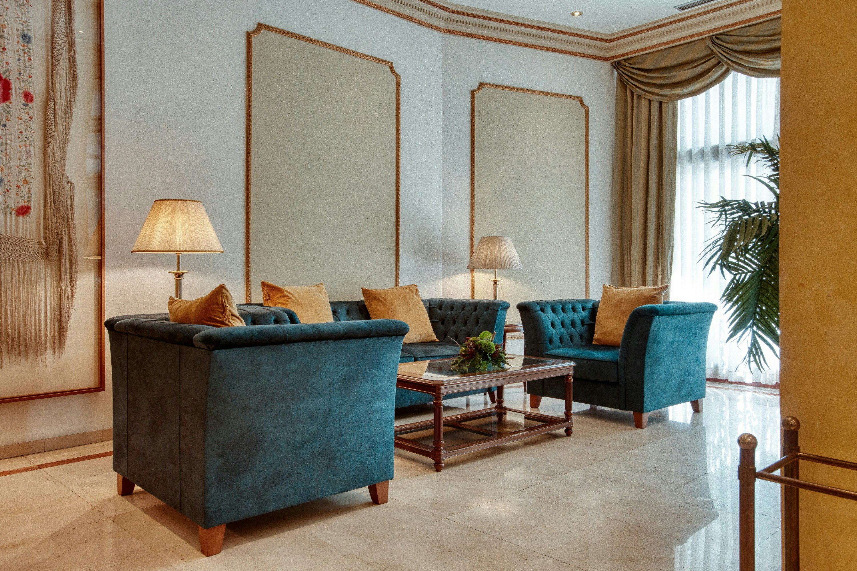 Roger De Lluria Hotel 7/57