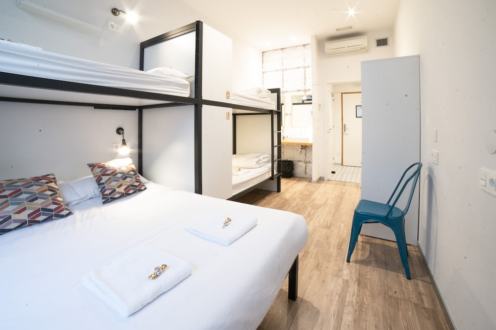 Koba Hostel 29/75