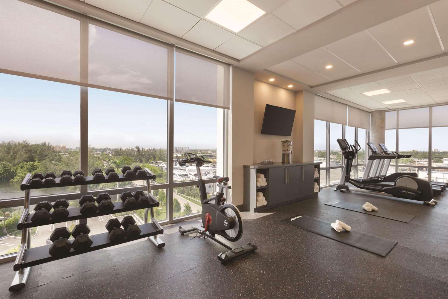 Kompose Boutique Hotel Miami Airport 19/34